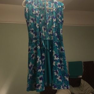 Gorgeous Yumi Kim floral wrap dress